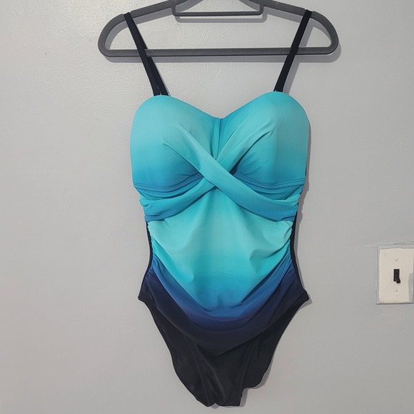 Sonnet Shores Other - Sonnet Shores Front One Piece Swimsuit Blue Black Size 10 Ombre Twist Front